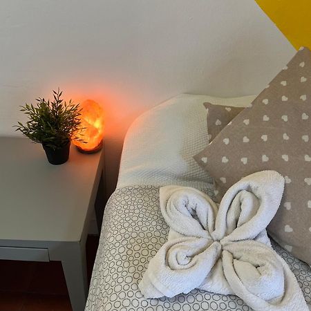 Roomin Hostel Salamanca Bagian luar foto
