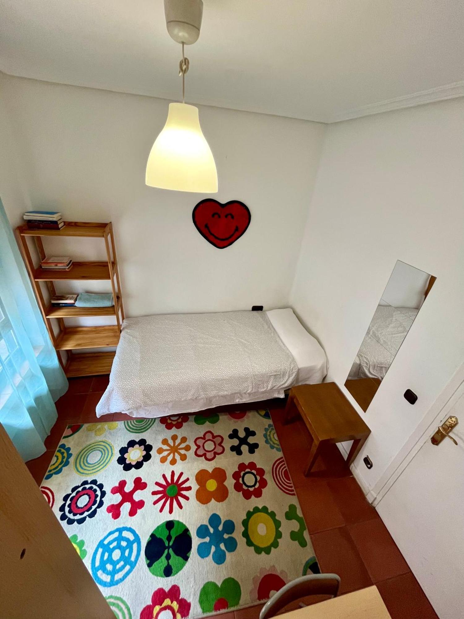 Roomin Hostel Salamanca Bagian luar foto